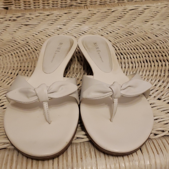 Vintage Nine West White Leather Sandals - Picture 1 of 6